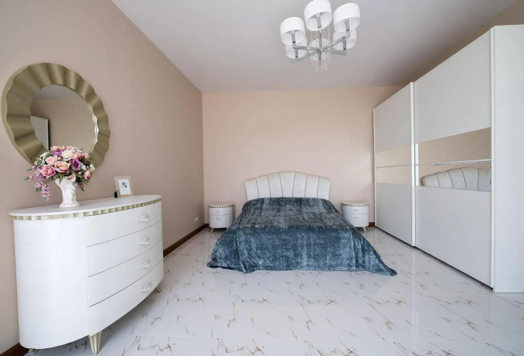 Luxury Apartment at Karon Hill