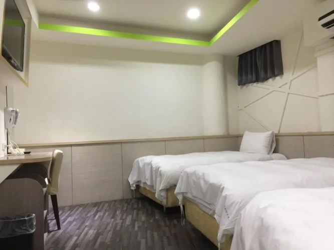 Superior Quadruple room