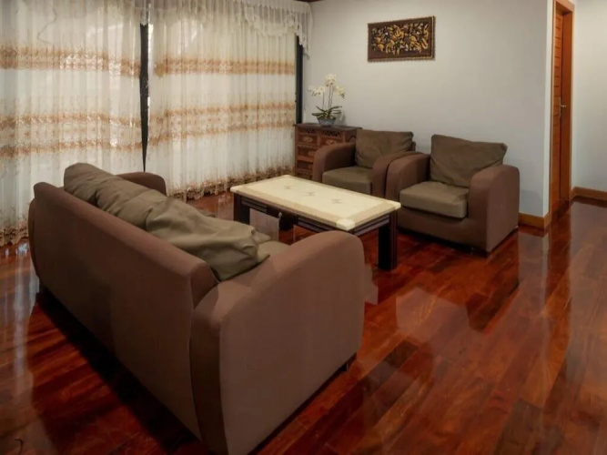 Empylean Modern Thai Villa