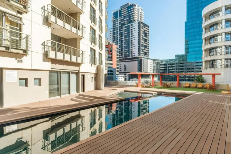 Studio close to CTICC w Fast WIFI & Secure Parking