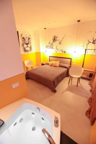 O.Effe. Global Suites at Vatican