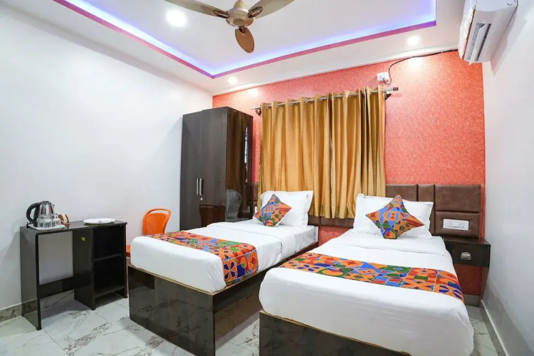 FabHotel A White Pearl Suites - Near Bangalore Airport