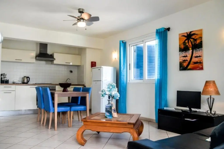 1 Bedroom Apartment with balcony and with view