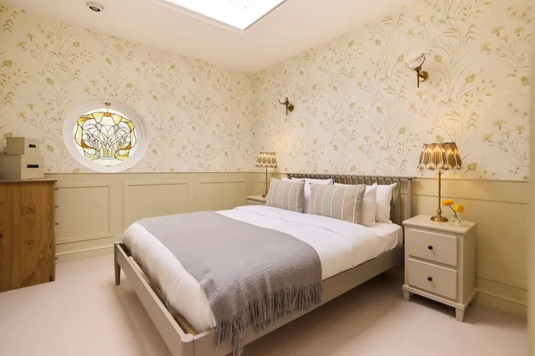 Belsize Park Eton Elegance