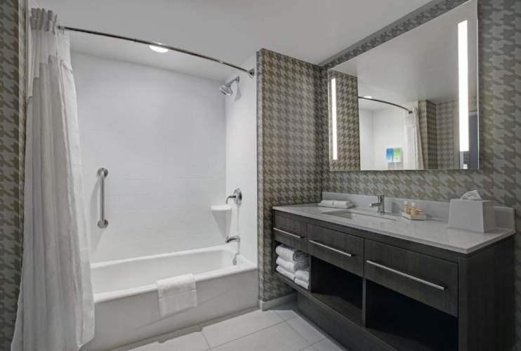 Double Suite