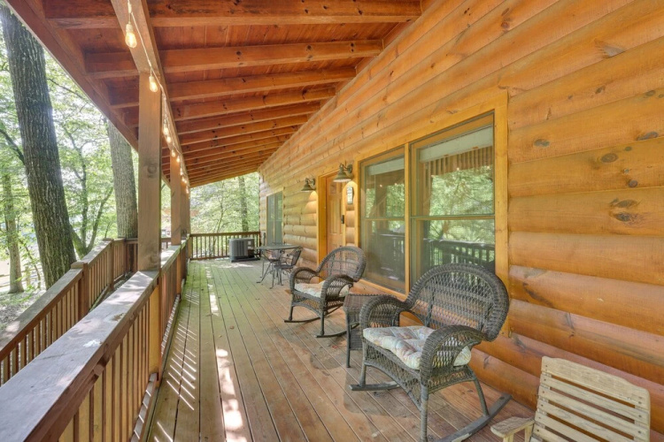 Riverfront Ellijay Cabin w/ Deck + Pool Access!