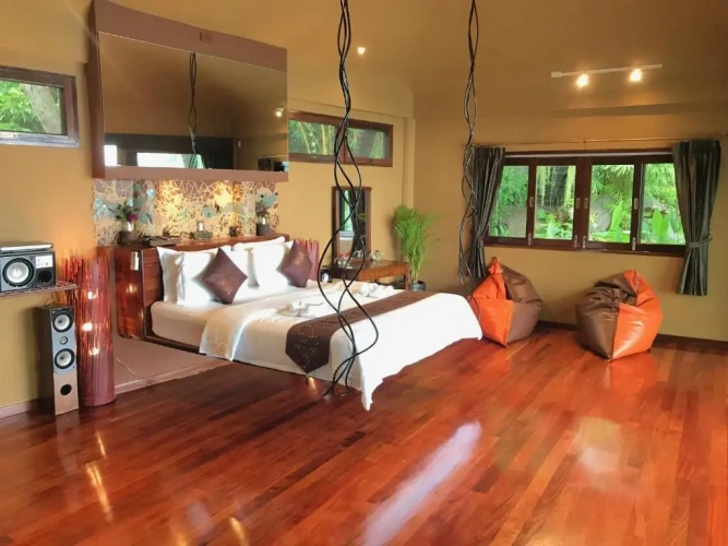 Deluxe Villa