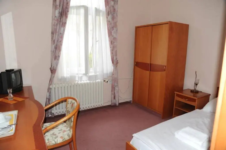 Pension Akropolis