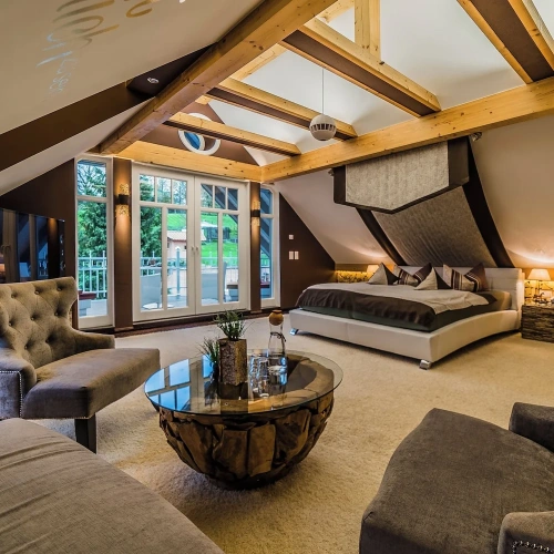 Suite with balcony
