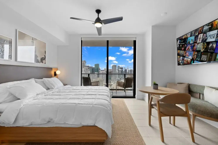 Elegant Studio with Panoramic City Views