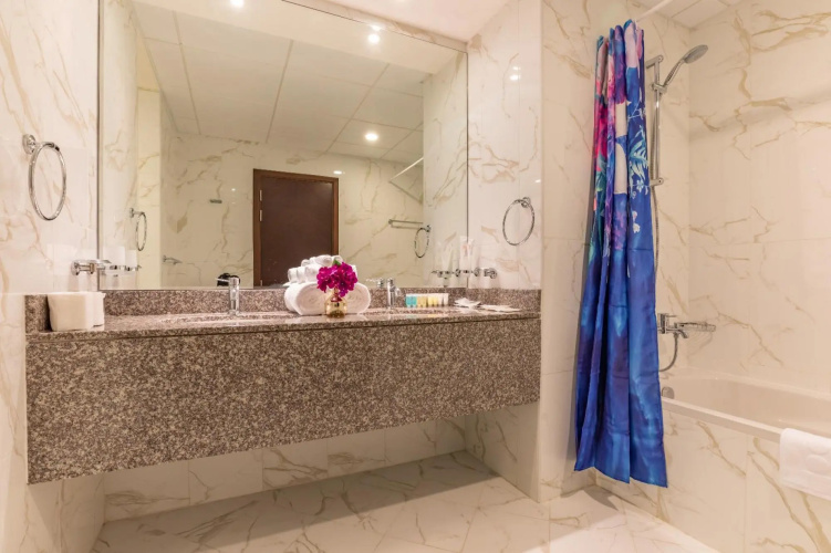 Premium Townhome 300m2 Private Pool, Beach,Parking