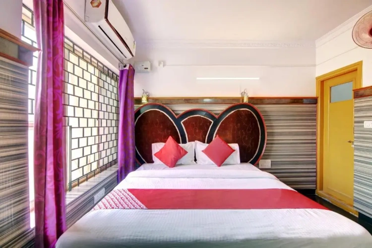Classic Triple room