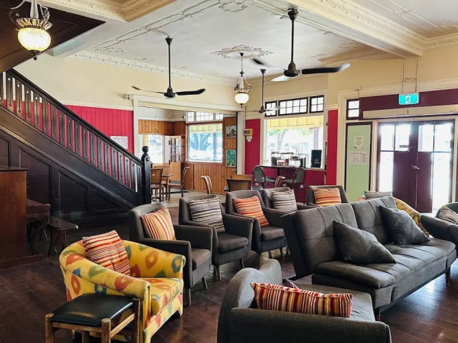 Mossman Exchange & Backpacker Resort