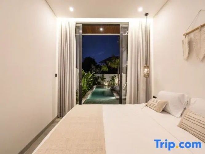 3 Bedrooms Villa