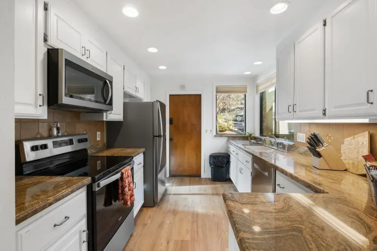 X Template House in Prescott
