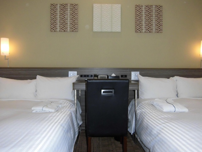 Twin room