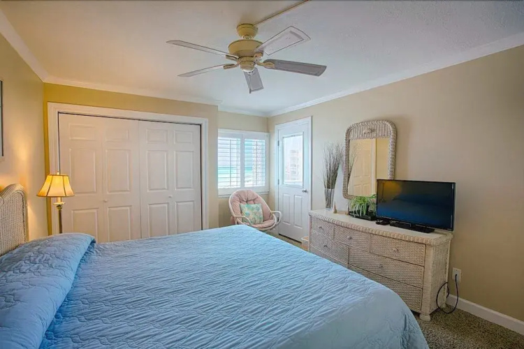 Gulf Shore Condo #523