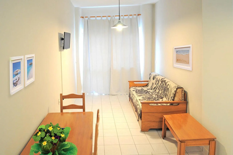 Greta Apartments