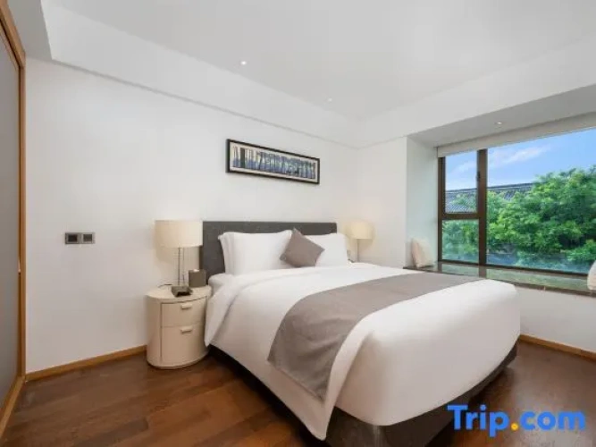 2 Bedrooms Suite