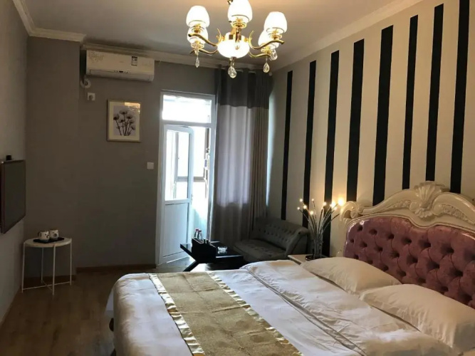 Nian Jia Hotel