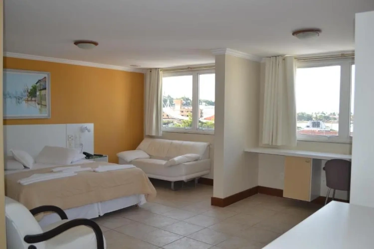 Deluxe Suite