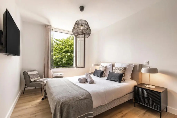 Helder Bagheera - 2 bedrooms - High Speed internet - optional parking