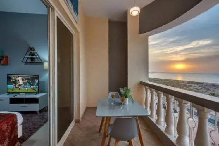 KAY homes Royal Studio