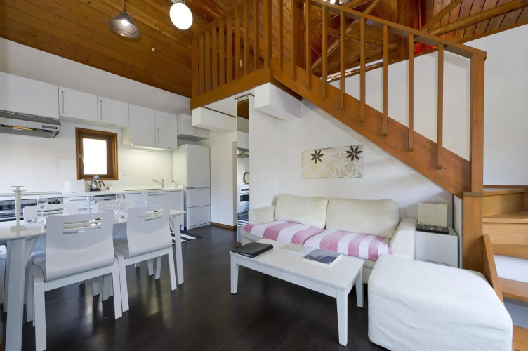 Nupuri Cottage