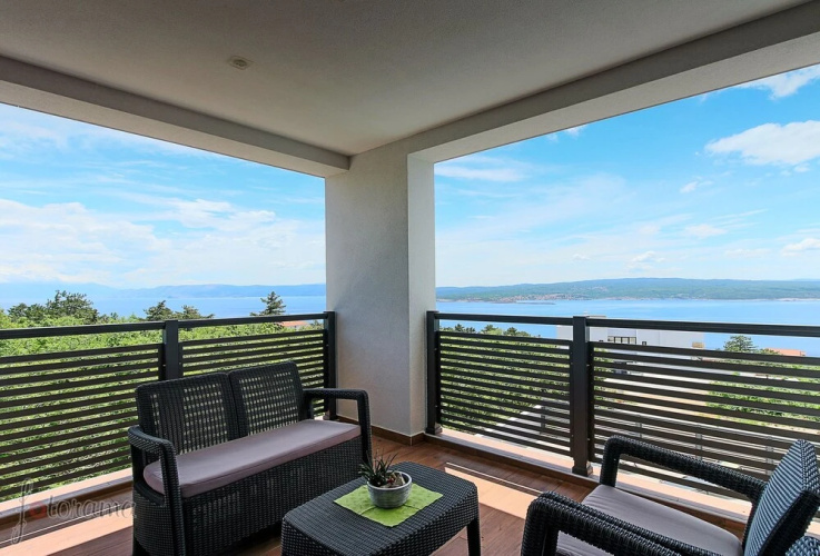House LEGARA