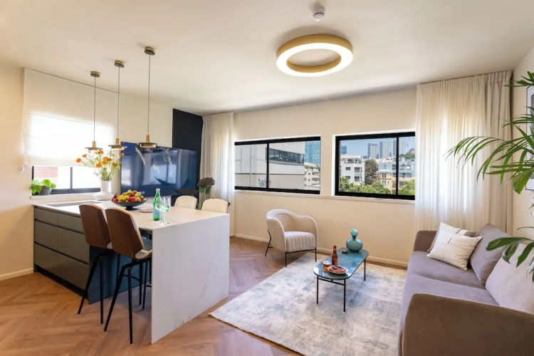 De Sheinkin Suites
