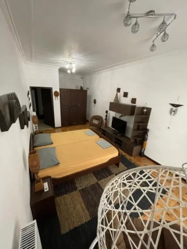 2 Bedrooms Cottage