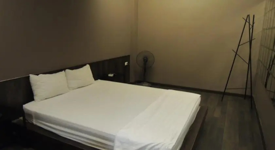 Nhat Loc Hotel