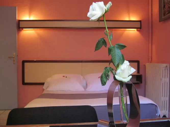 Hotel Innova Cardabella