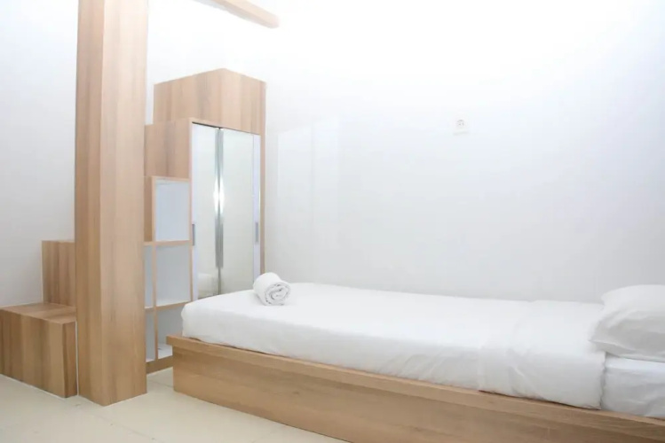 Comfortable Studio at Dave Apartment