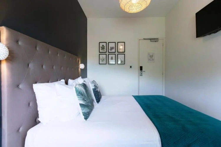Double room with canal view