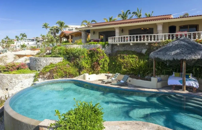 Villa Punta Serena