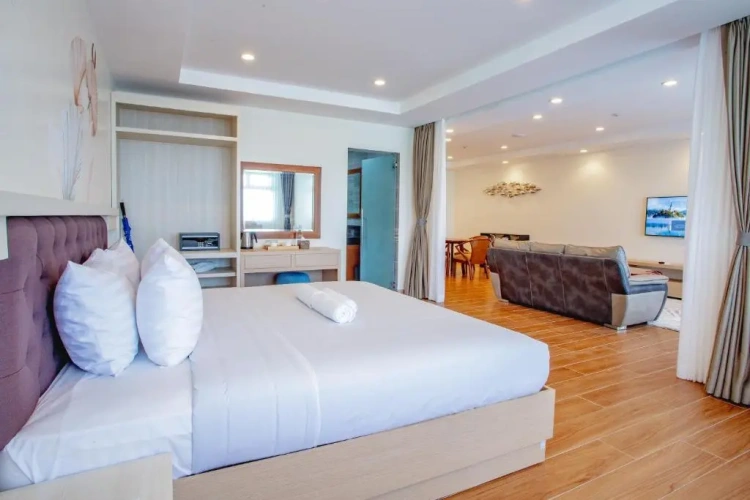 2 Bedrooms Suite