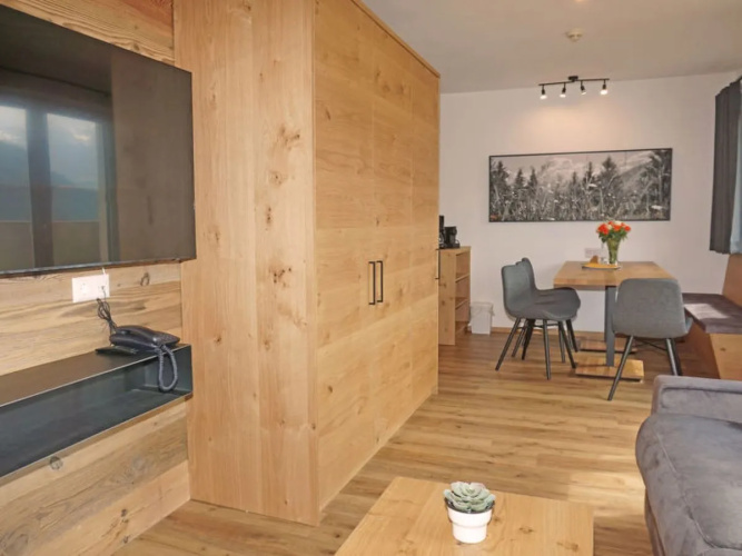 Apartment Ladis Fiss