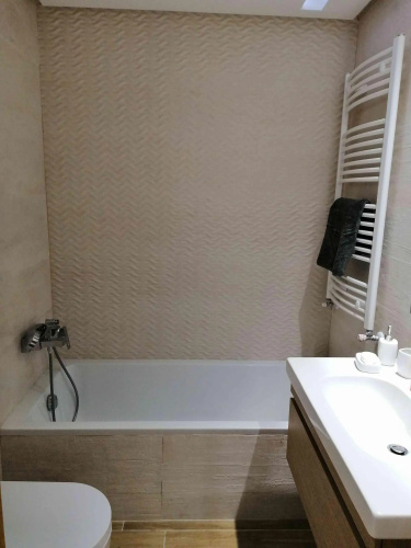 Bright & Stylish 1bd flat in Jardins De Carthage