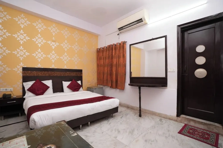 Superior room