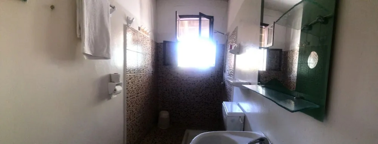 Africa Strike Lodge