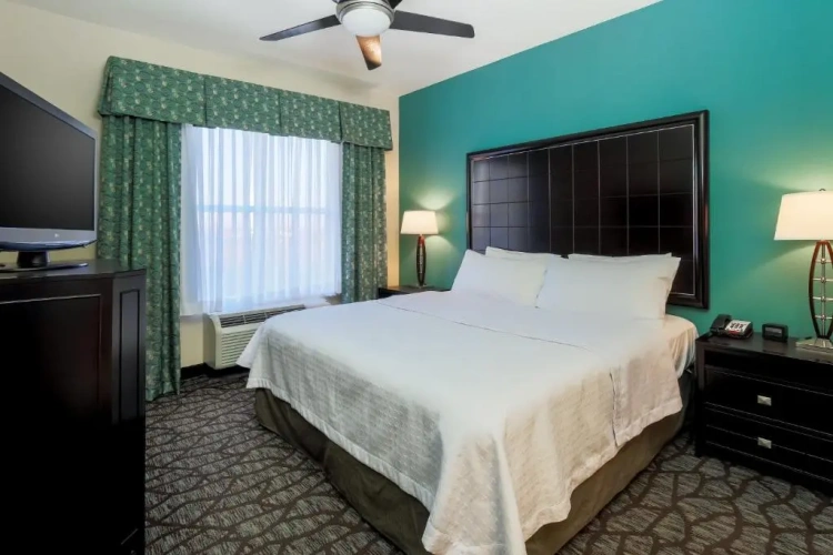 1 Bedroom Double Suite