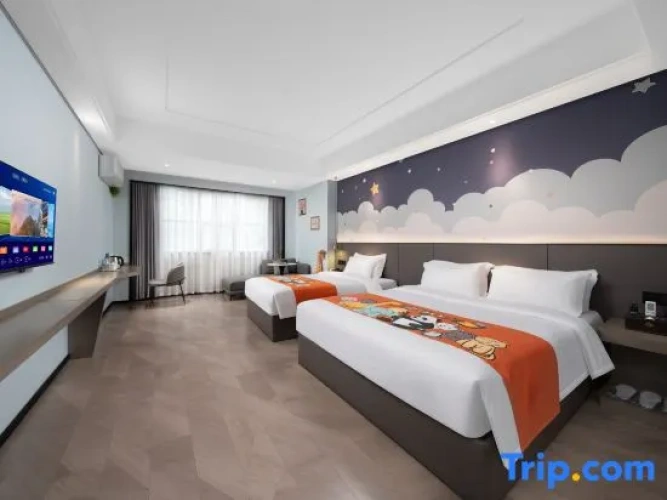 Standard Twin Family room