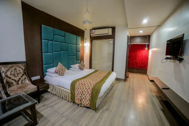 Hotel MK Vivanta