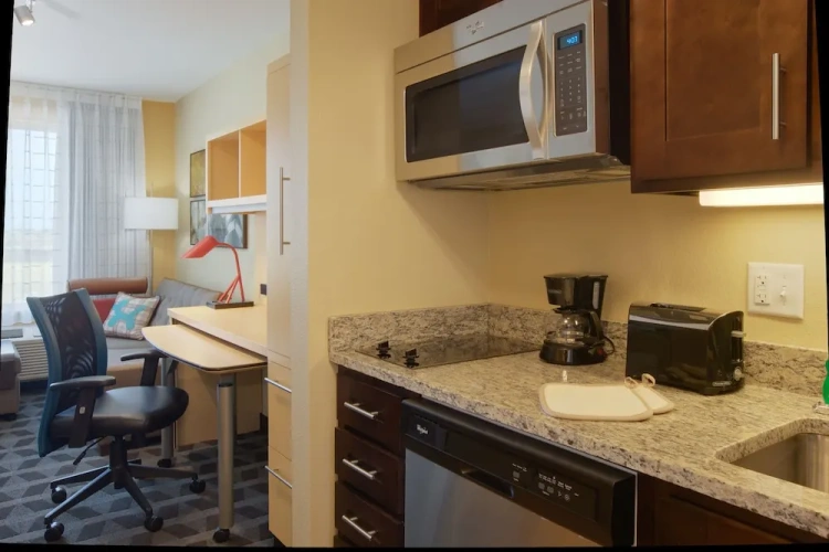 Quadruple Suite