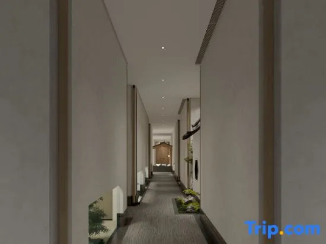 Hot Spring Holiday Hotel