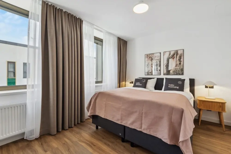 1 Bedroom Suite