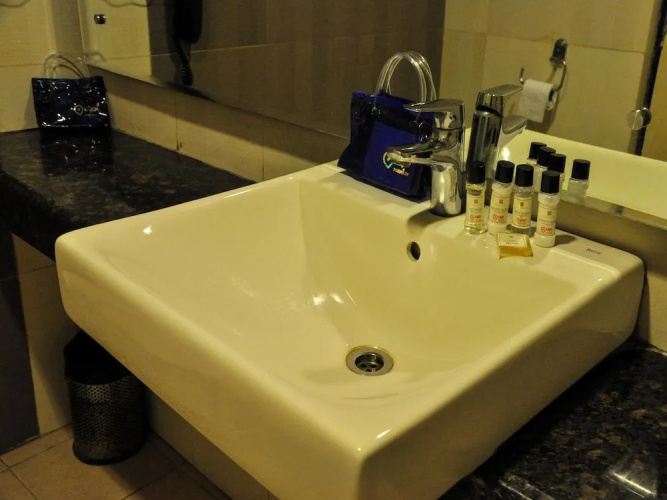 OYO 1382 Mohan Hotel