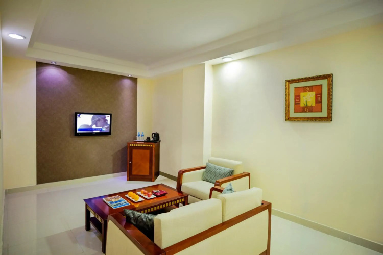 Hamdan Plaza Hotel