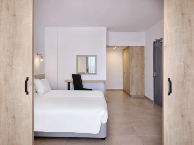 Atlantica Panthea Resort photo 6